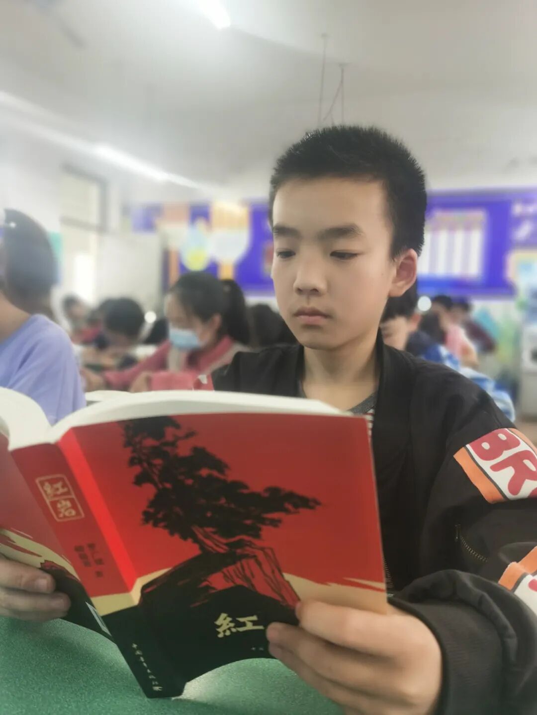 火一读书节·献礼建党百年|读红色书籍 做新时代好少年——五六年级主题阅读活动