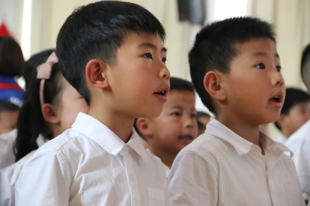 火一·献礼建党百年|童心向党 争做好队员——火炬一小2021年春新队员入队仪式