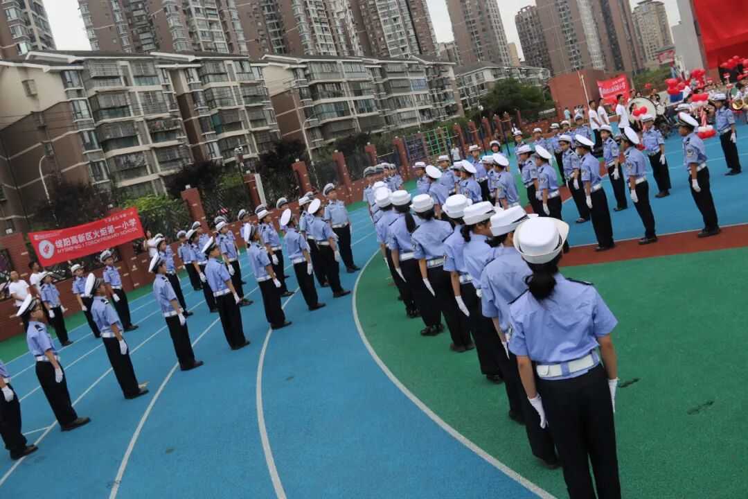 【火一动态】阳光下成长，幸福中绽放|| 线艺工作坊·儿童歌舞剧·小交警方阵亮相绵阳高新区第十届中小学生艺术汇演活动