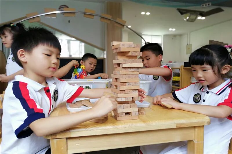 【一幼动态】一幼娃首届毕业礼——再见我的小时光