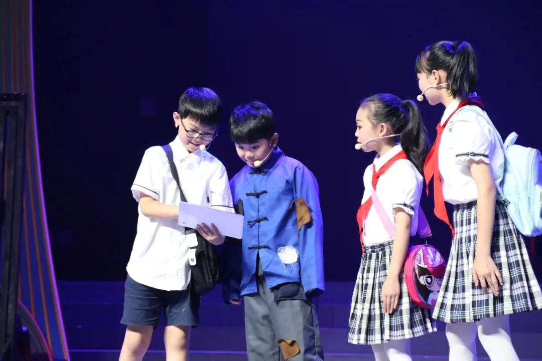 【火一喜讯】我校儿童歌舞剧荣登绵阳市第十届中小学生艺术节综合汇演舞台