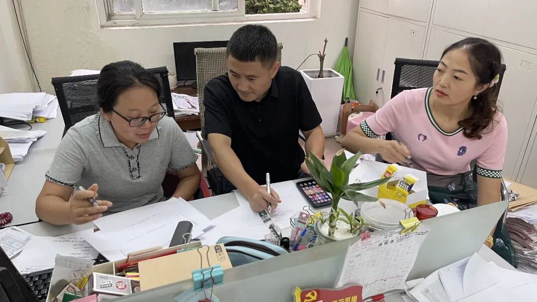 火一开学季丨凝心聚力 向高品质学校前进丨2021年秋教师分层系列培训