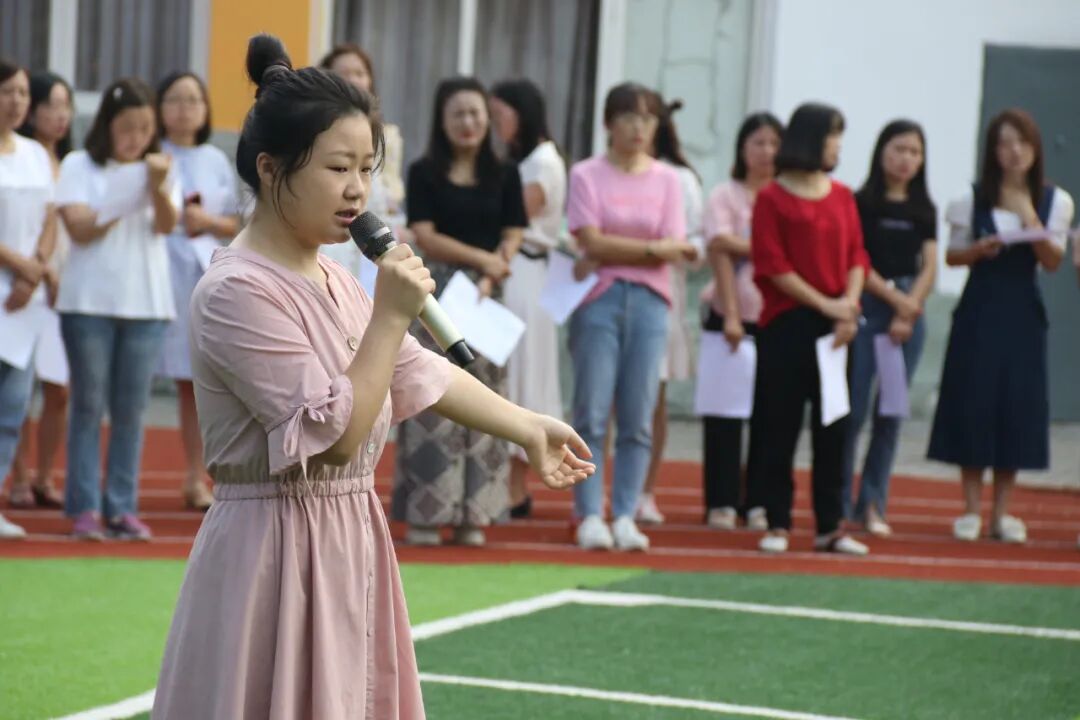 【火一动态】夯实常规启心智 赓续精神树品格|一年级新生文明养成教育展示活动