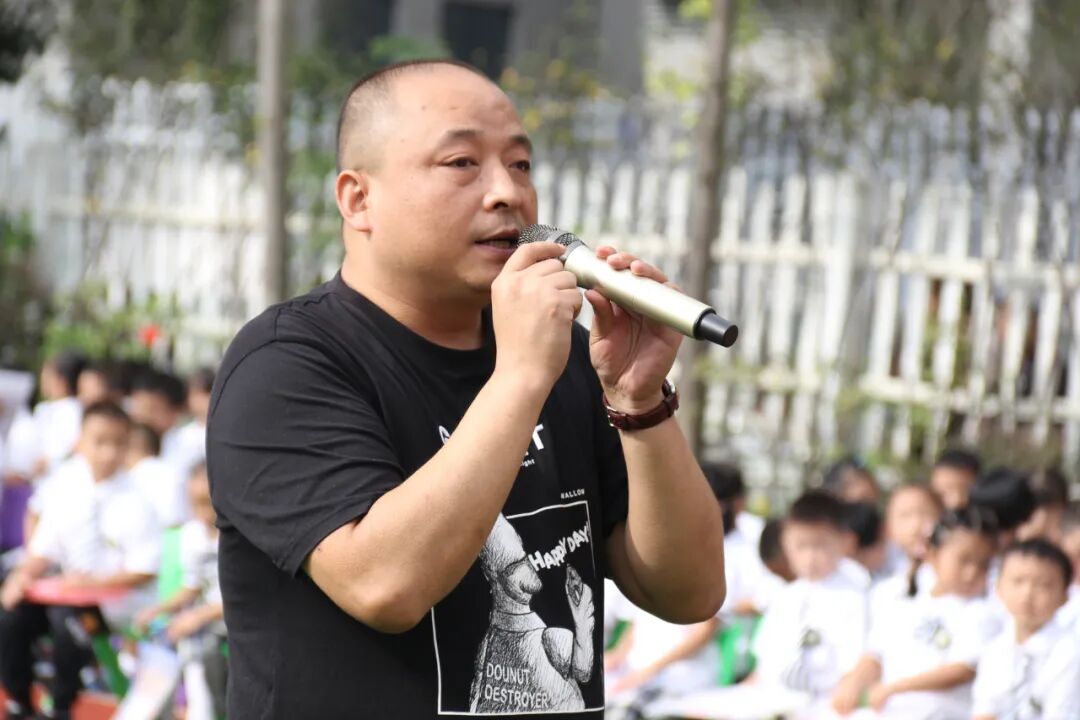 【火一动态】夯实常规启心智 赓续精神树品格|一年级新生文明养成教育展示活动