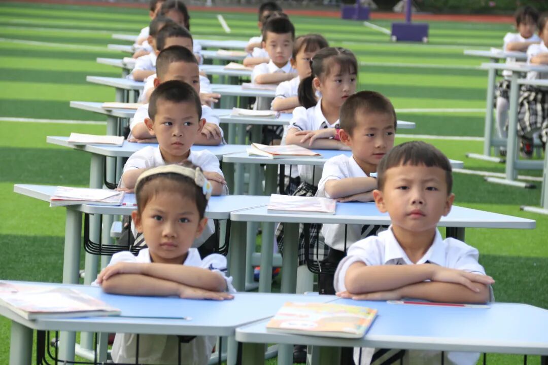 【火一动态】夯实常规启心智 赓续精神树品格|一年级新生文明养成教育展示活动