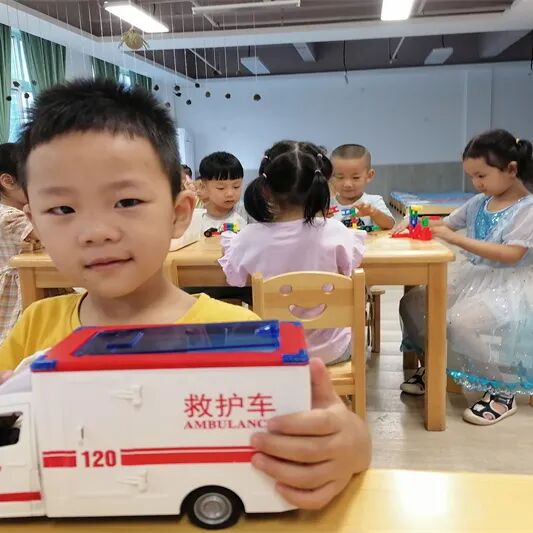 【一幼动态】从“心”开始,共筑成长|火炬一幼新学期开学记