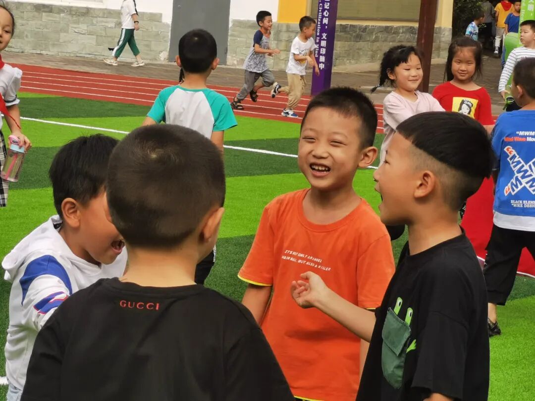 【火一开学季】新+心=欣