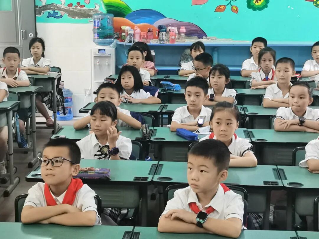 【火一开学季】新+心=欣