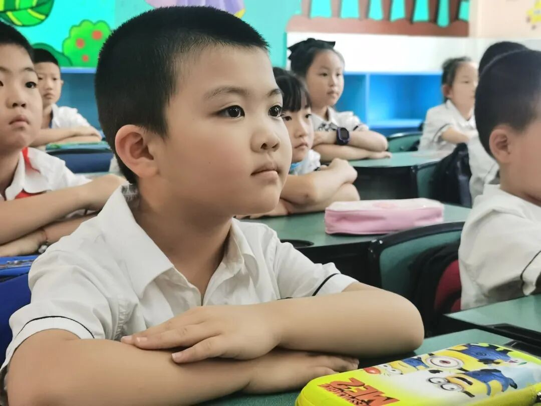 【火一开学季】新+心=欣