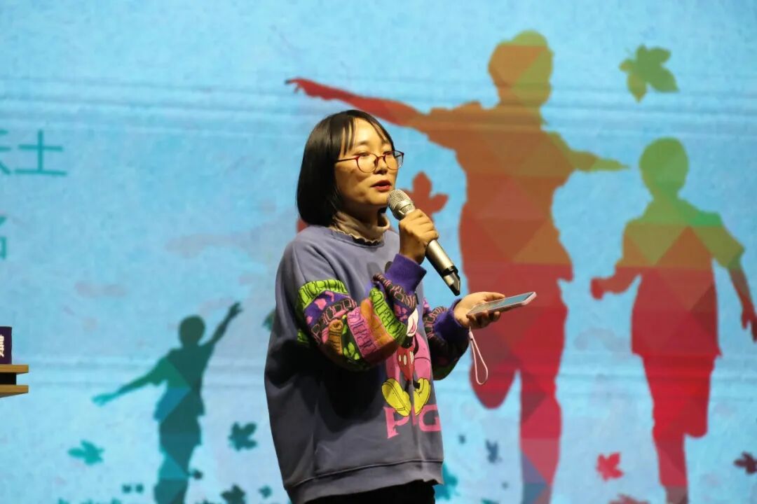 【火一动态】推进年级自主管理 构建团队新样态 |第二十七期教师论坛