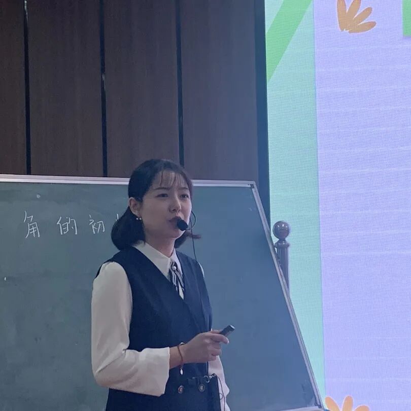 【火一动态】学生发展性评价推进暨《学生成长集星册》发布会 | 启动仪式