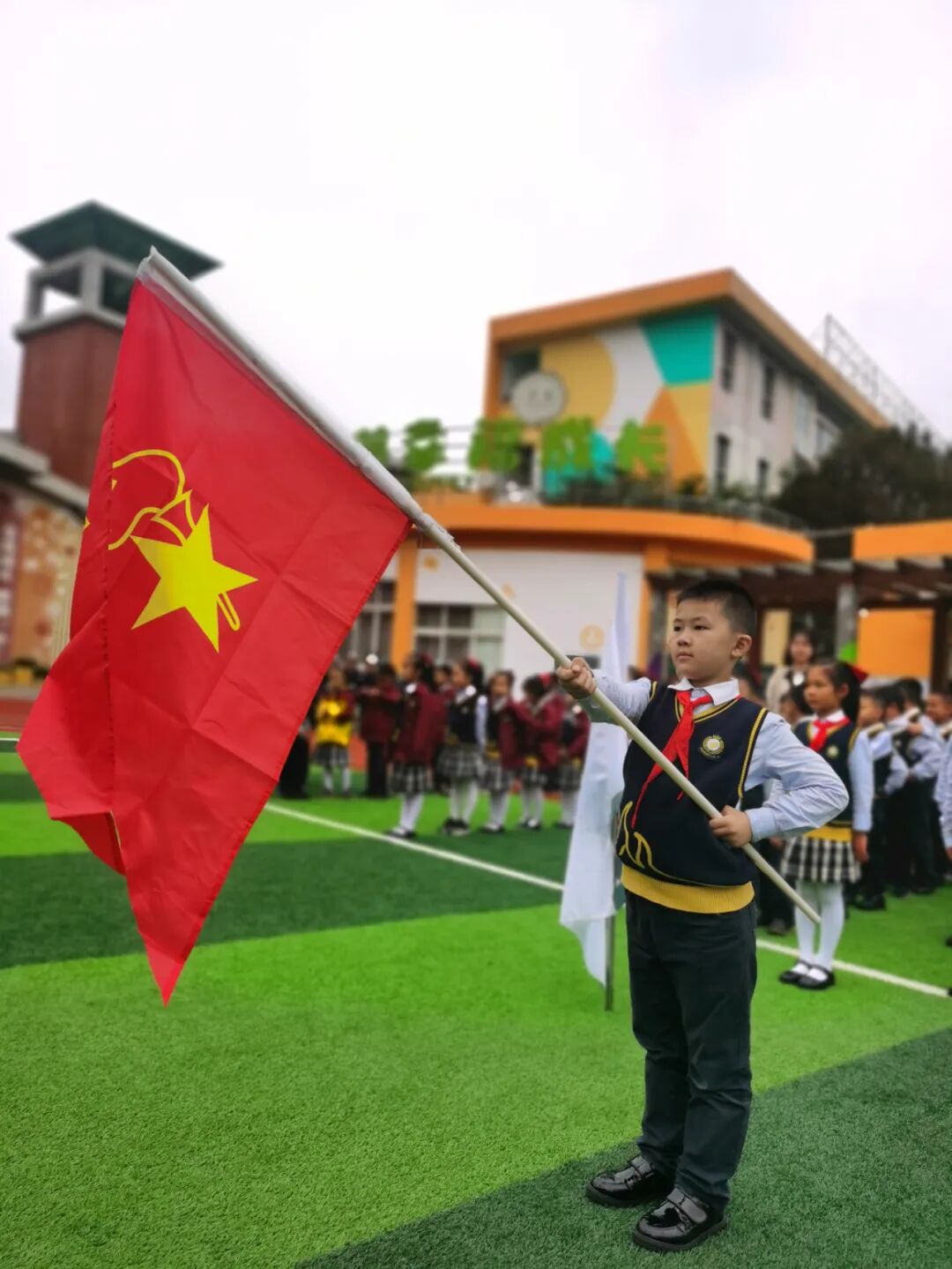 【火一动态】火炬一小少先队检阅式|第72个少先队建队日活动