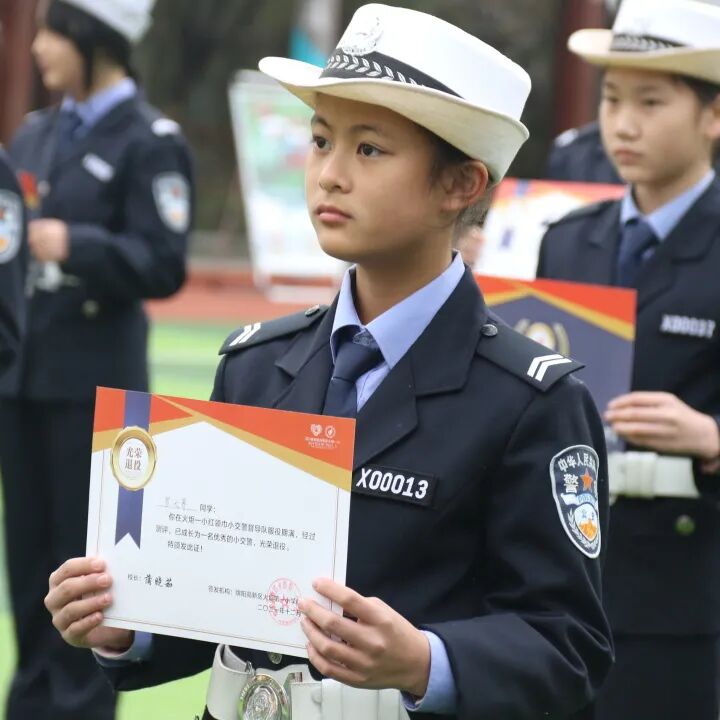 【火一动态】守法规知礼让  安全文明出行|火炬一小“12.2”交通安全日系列主题活动