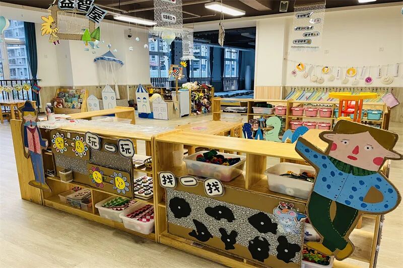 【一幼动态】以无声的环境,孕有生的发展| 火炬一幼环创观摩评比活动