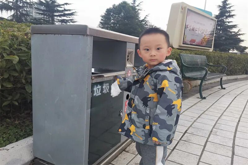【一幼动态】“圾”中生智| 当垃圾分类遇上一幼娃