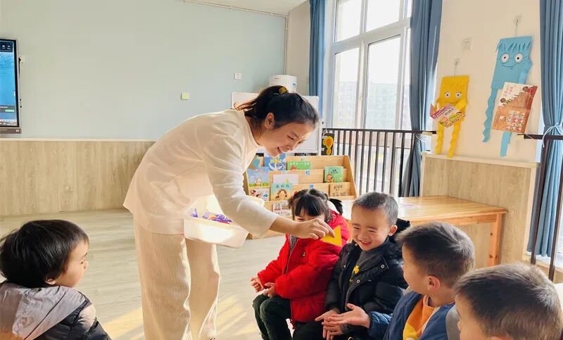 【一幼动态】以听促教，以研提效 | 火炬一幼教师公开课观摩活动