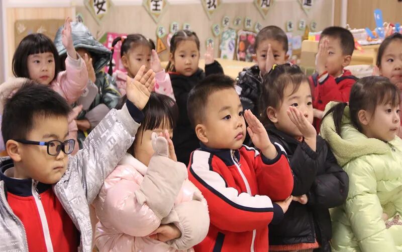 【一幼动态】以听促教，以研提效 | 火炬一幼教师公开课观摩活动
