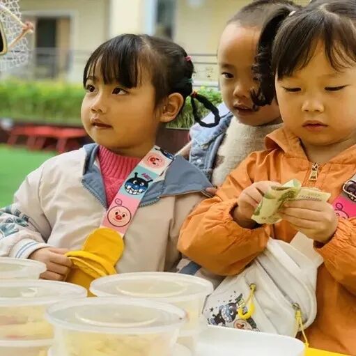 火炬一小2021年校园十大新闻 | 足迹·幸福