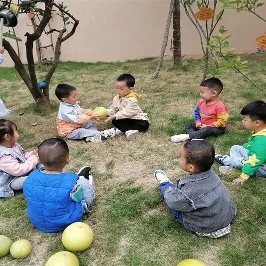 火炬一小2021年校园十大新闻 | 足迹·幸福