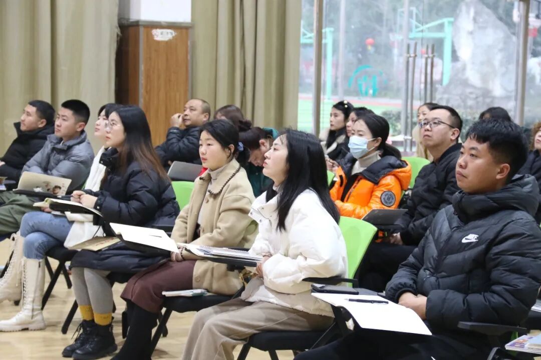 火一开学季|二会三训||全力以赴谋发展   寅虎生威向未来