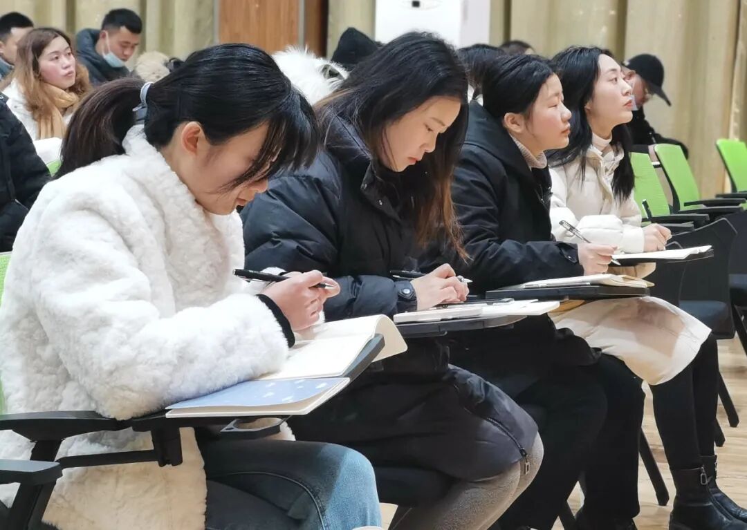 火一开学季|二会三训||全力以赴谋发展   寅虎生威向未来