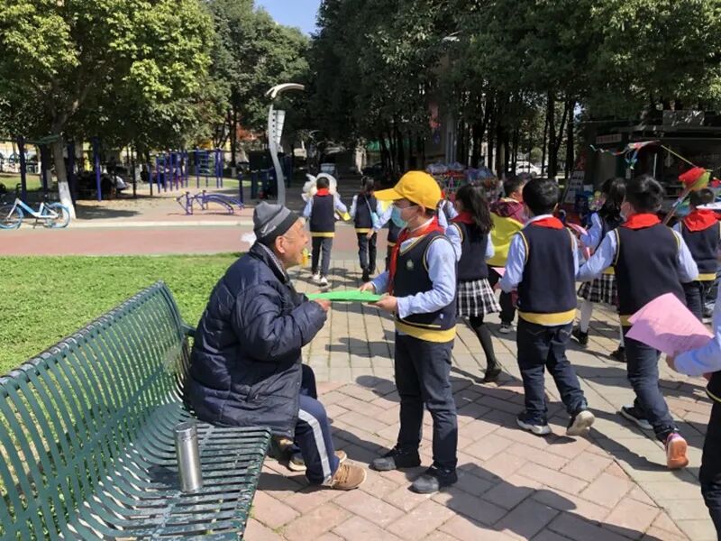 火一动态|学雷锋，我们在行动