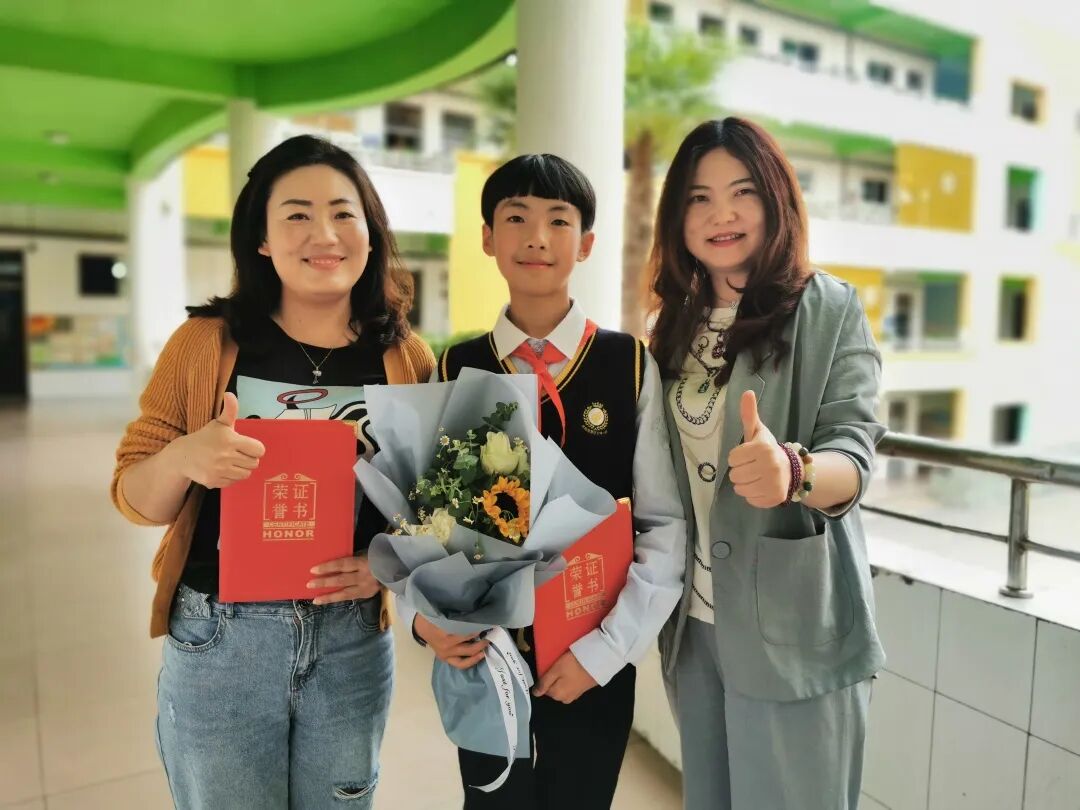 火一喜报|唐宇轩同学荣获高新区“永远跟党走 奋斗新征程”小学生讲故事比赛第一名