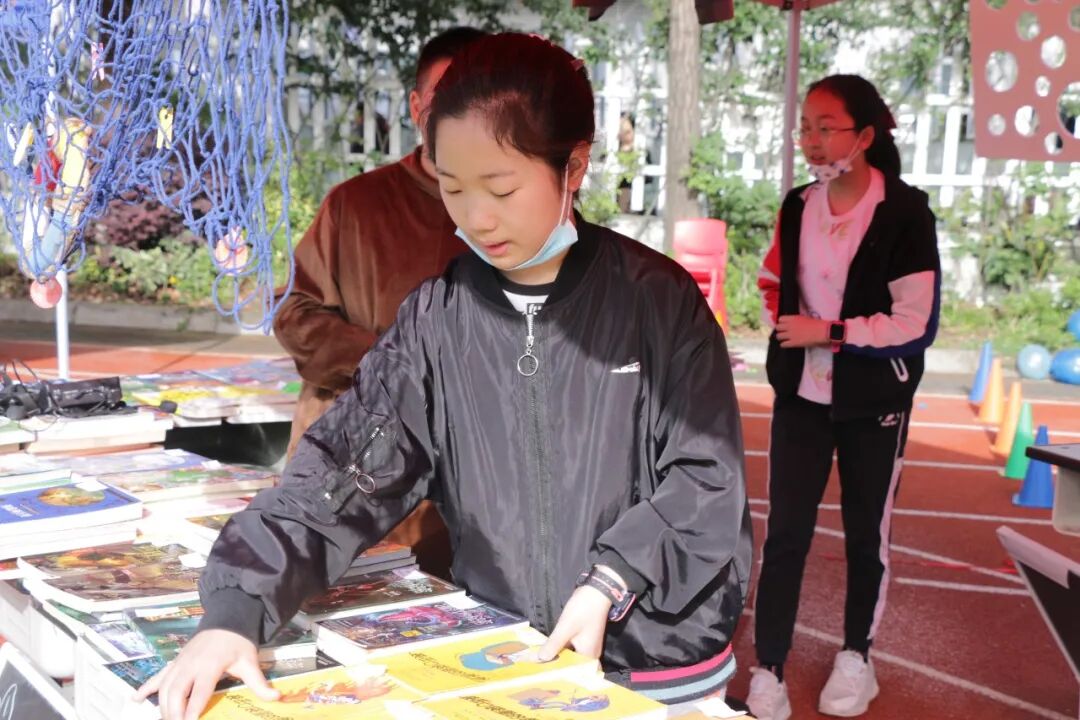 火一读书节 | 跳蚤书市开市啦