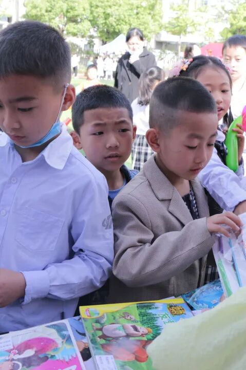 火一读书节 | 跳蚤书市开市啦