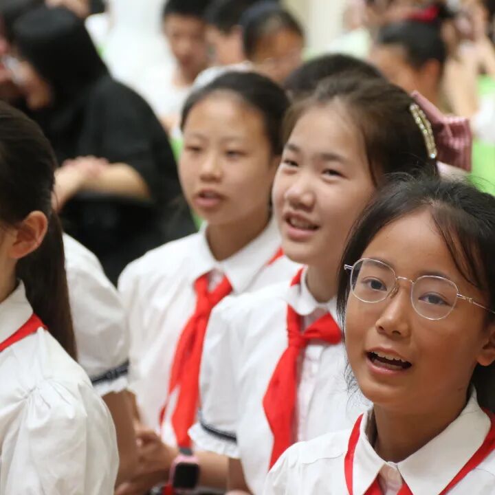 火一动态|最好的我们，最美的启程||火炬一小2022届毕业典礼