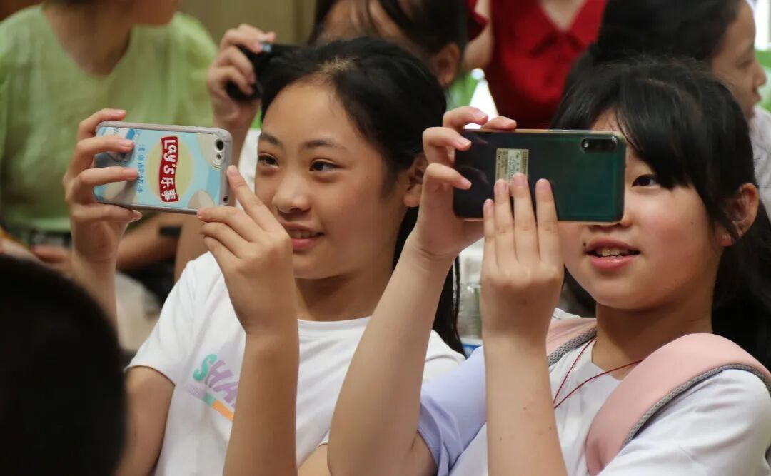 火一动态|最好的我们，最美的启程||火炬一小2022届毕业典礼