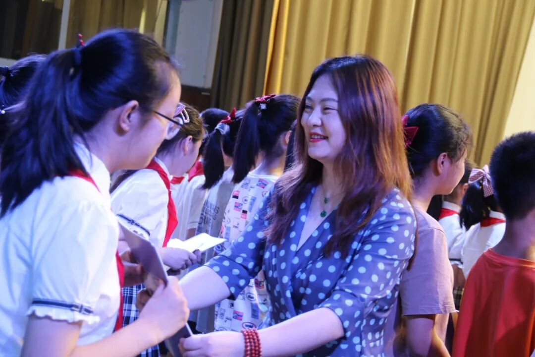火一动态|最好的我们，最美的启程||火炬一小2022届毕业典礼