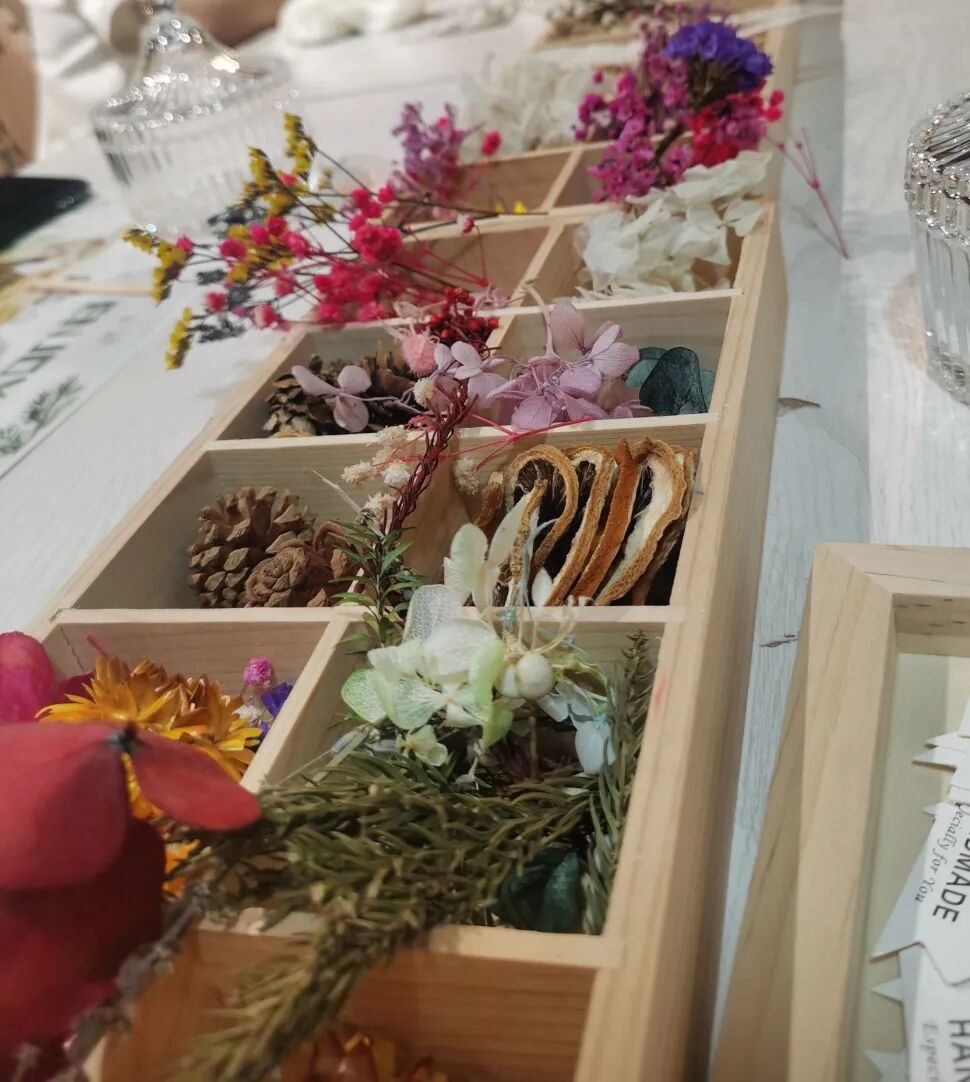 火一动态|草木生花 逐光暖行||及月社手作团建