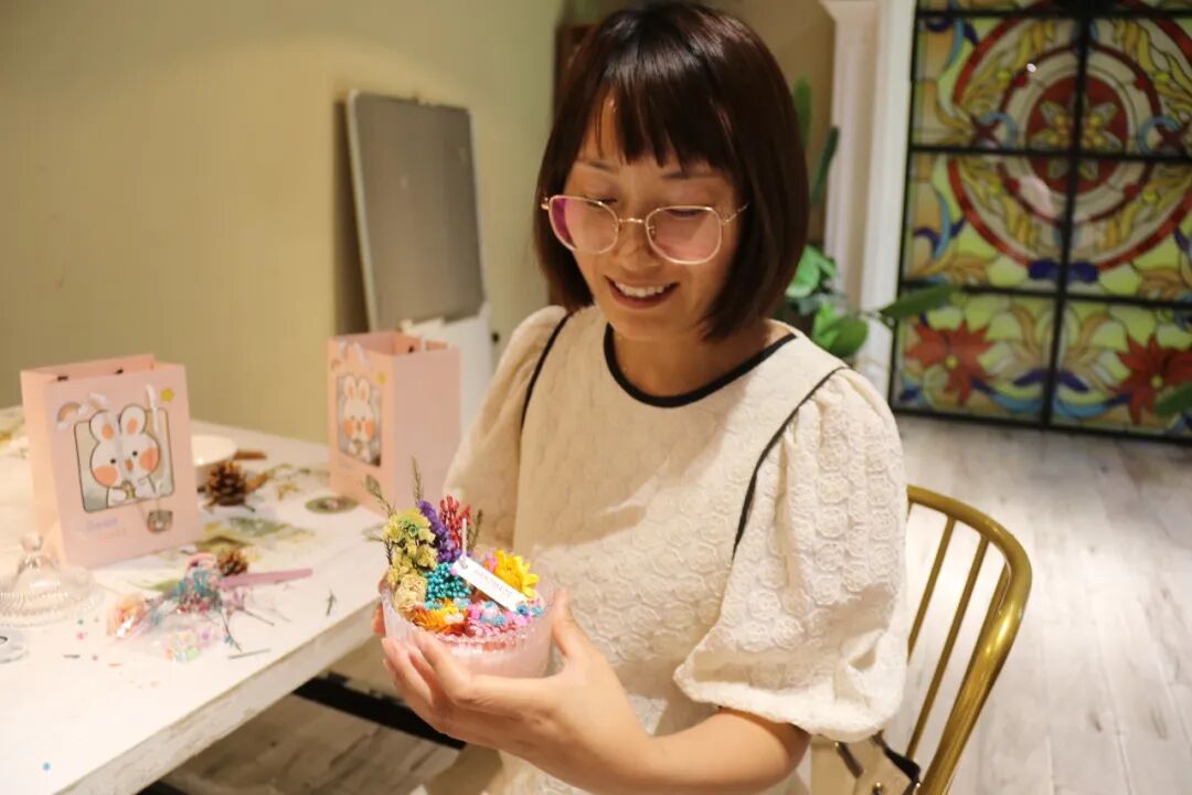 火一动态|草木生花 逐光暖行||及月社手作团建