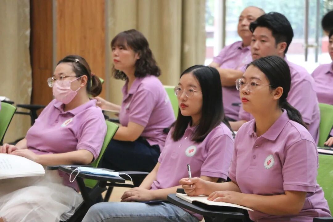 火一开学季|凝心聚力开新局 戮力同心向未来||2022秋开学教师分层系列培训