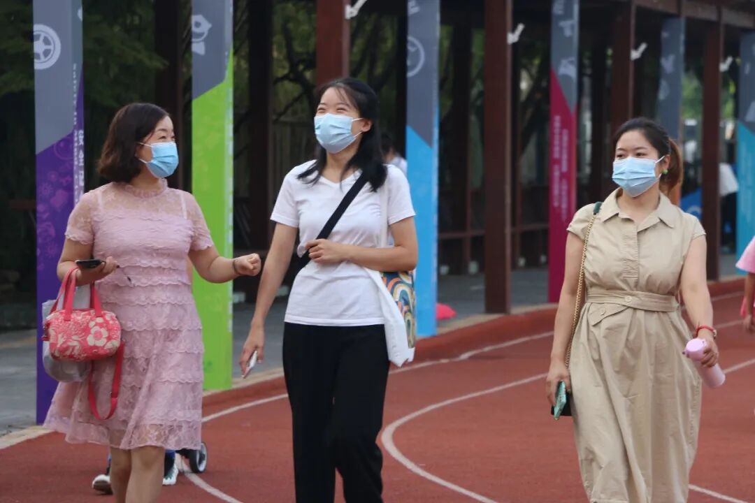 火一开学季|开学啦||我想照亮你的世界