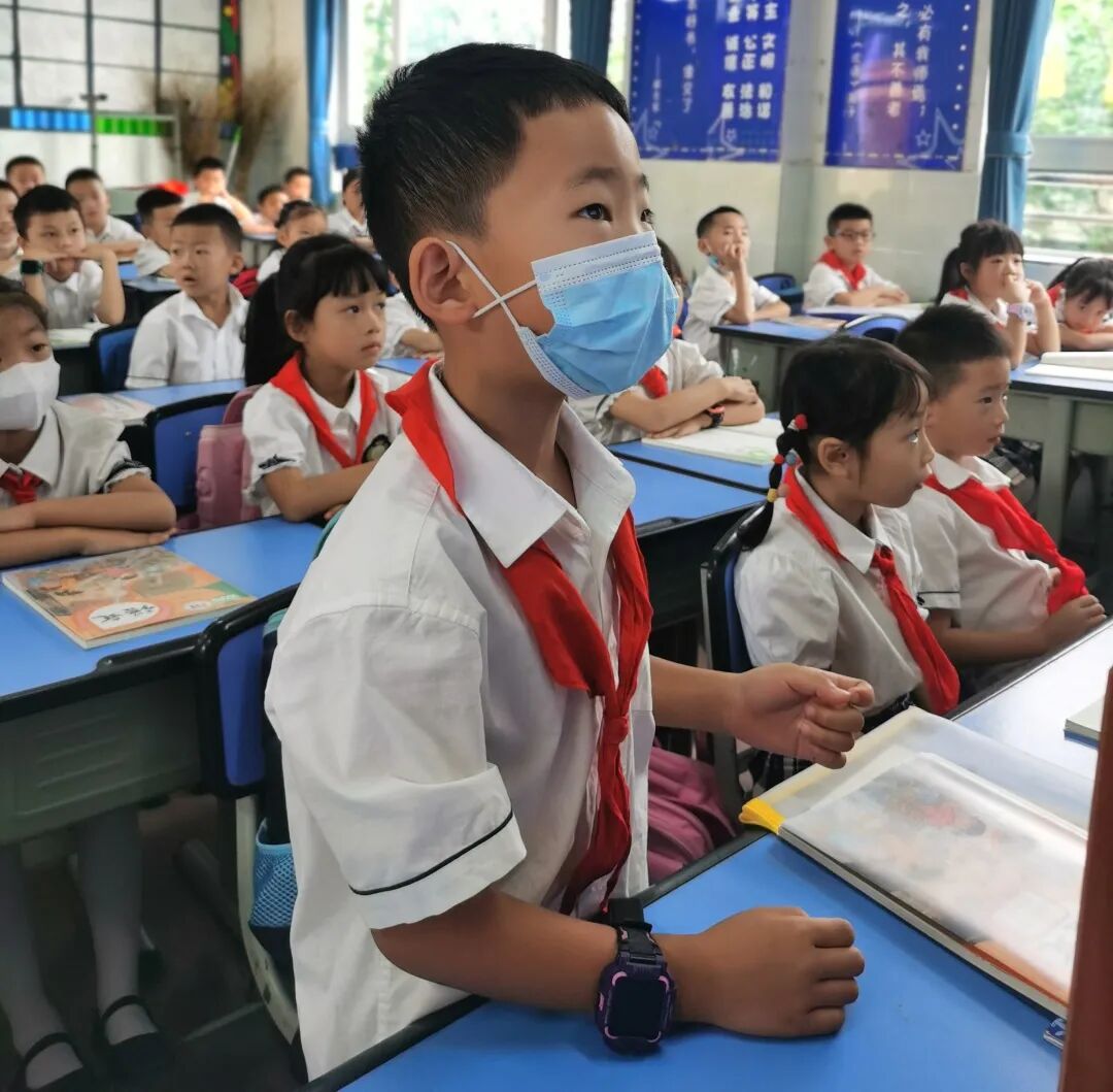 火一开学季|2022秋火炬一小开学第一课