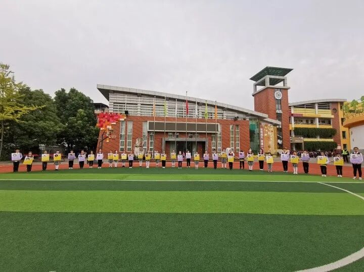 火一动态|喜迎党的二十大   争做好队员||建队日主题系列活动