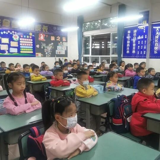火一动态|喜迎党的二十大   争做好队员||建队日主题系列活动