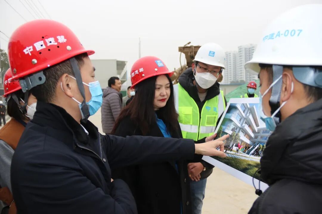 火一新校区建设·项目推进丨绵阳市教体局党组书记王永昭调研火炬一小新校区项目规划建设工作