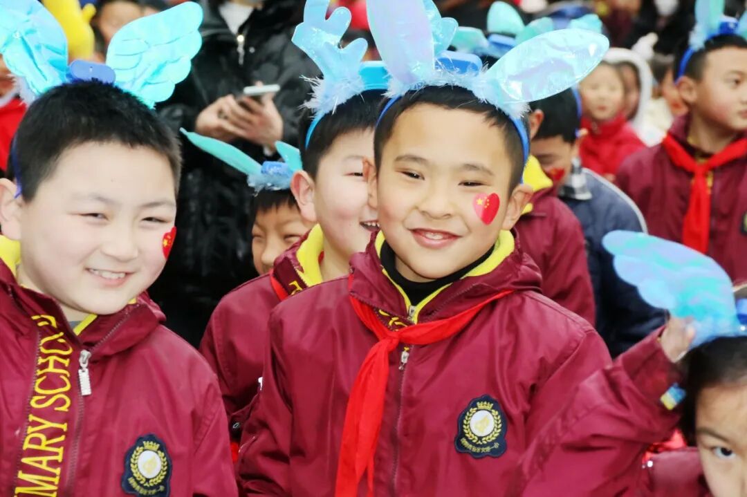 火一开学季|开学典礼||春天，我们读书吧！
