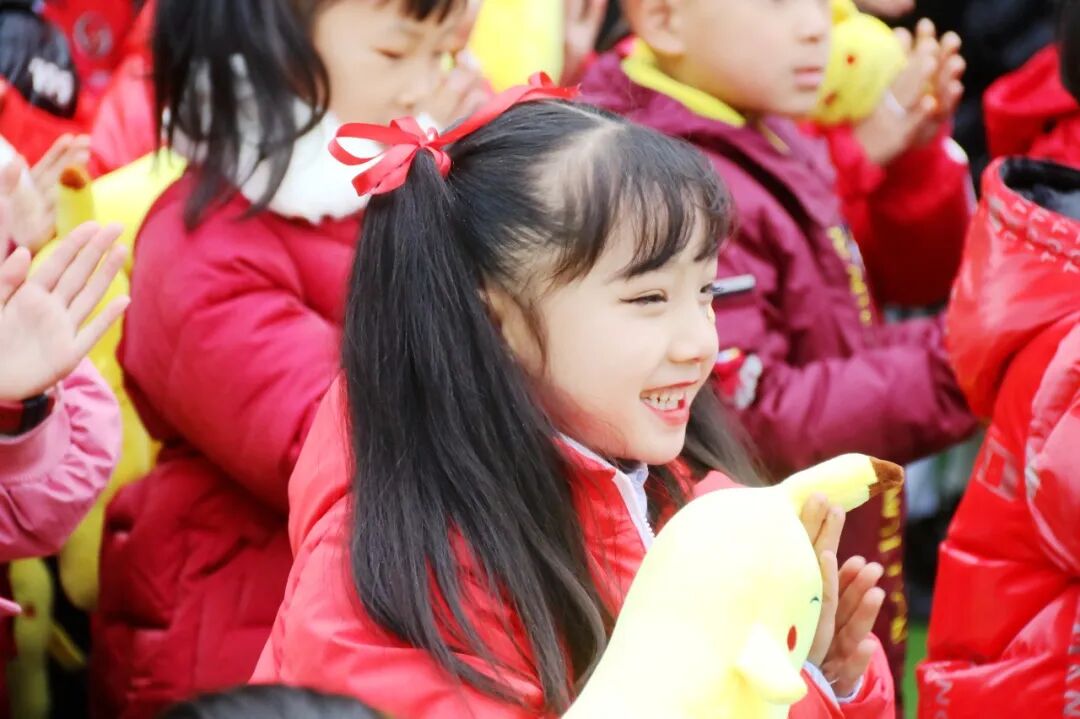 火一开学季|开学典礼||春天，我们读书吧！