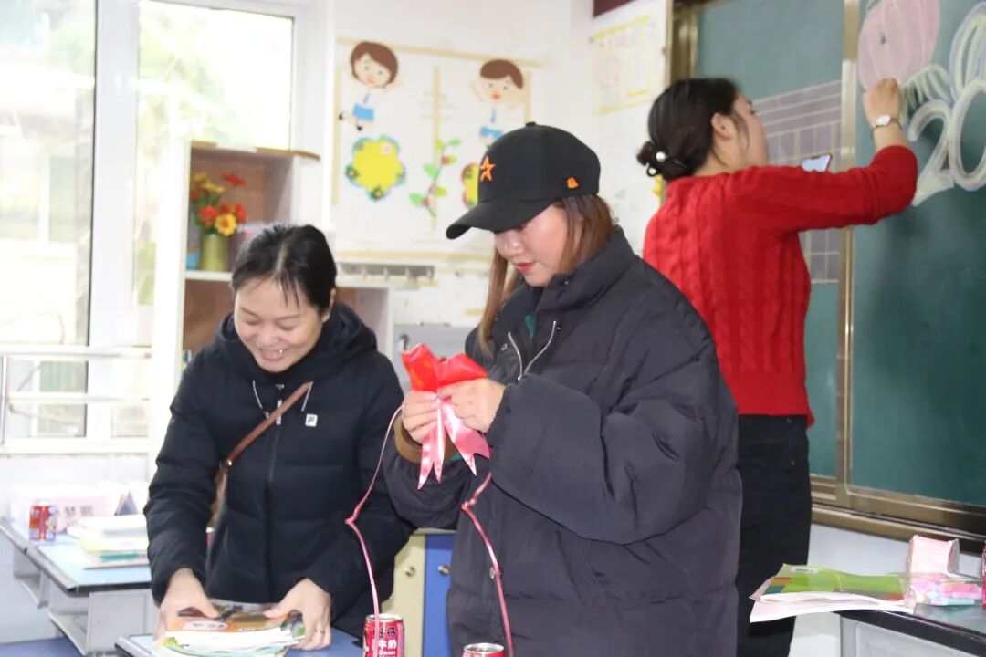 火一开学季|开学啦||春天，与读书同行！