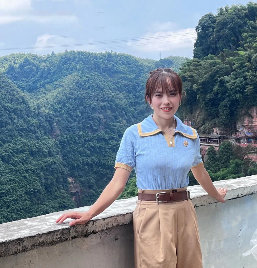火一喜报|陈洁老师在绵阳高新区"爱国主义教育"与小学英语学科融合的课堂教学展评活动中荣获一等奖