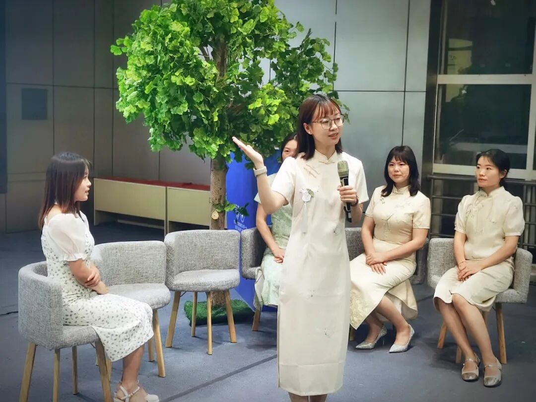 火一读书节|阅读·悦心·约未来||班级阅读汇报暨第30期教师论坛活动