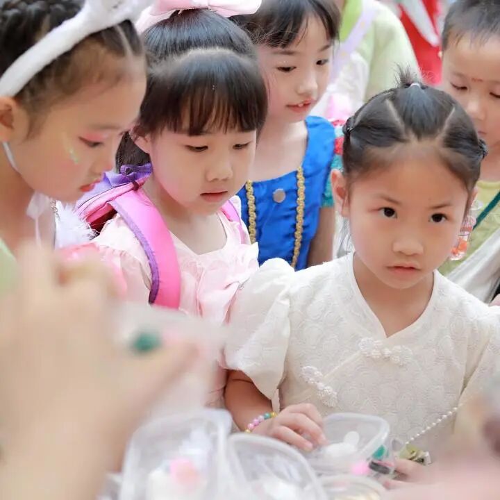 火一·六一|“集市”行乐  劳而有获||六一系列活动