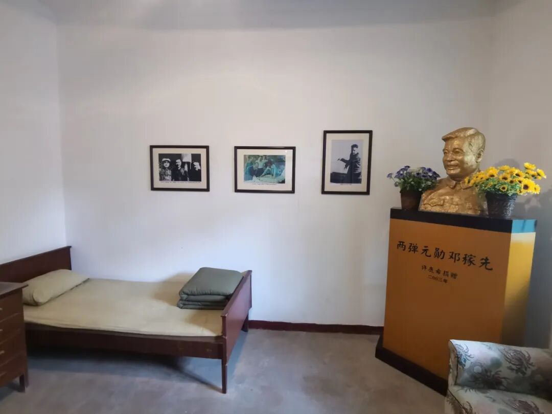 火一动态|踏寻红色足迹  赓续革命血脉||火炬一小党支部“七·一”建党节主题党日活动