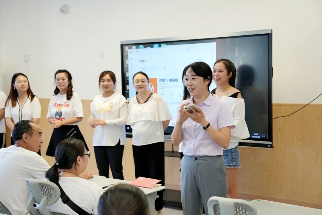火一动态｜火炬一小2023年秋一年级新生家长会