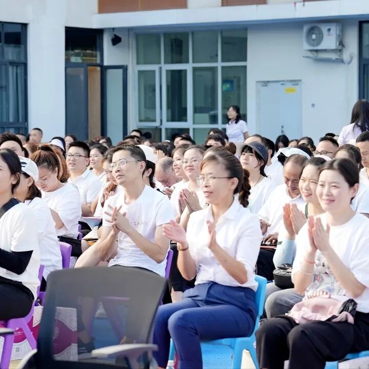 火一动态｜火炬一小2023年秋一年级新生家长会