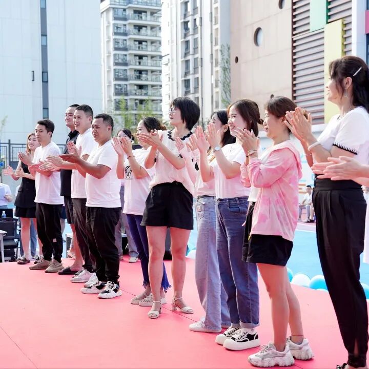 火一动态｜火炬一小2023年秋一年级新生家长会